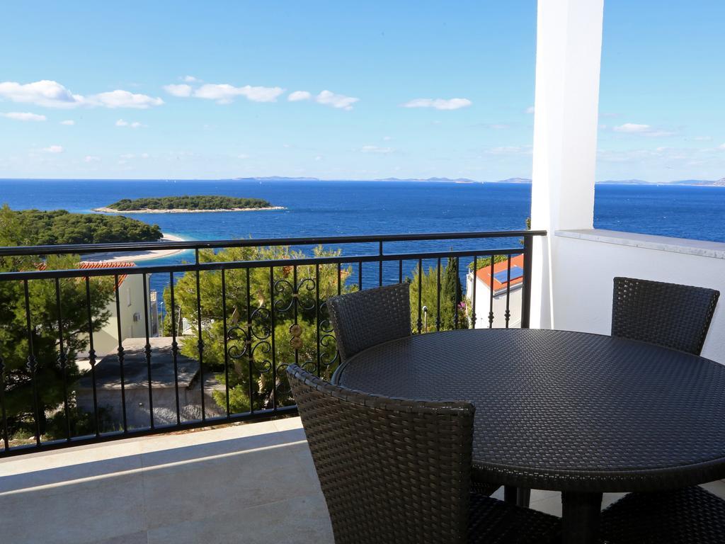 Lovely Apartment With Beautiful Pool Primosten Luaran gambar